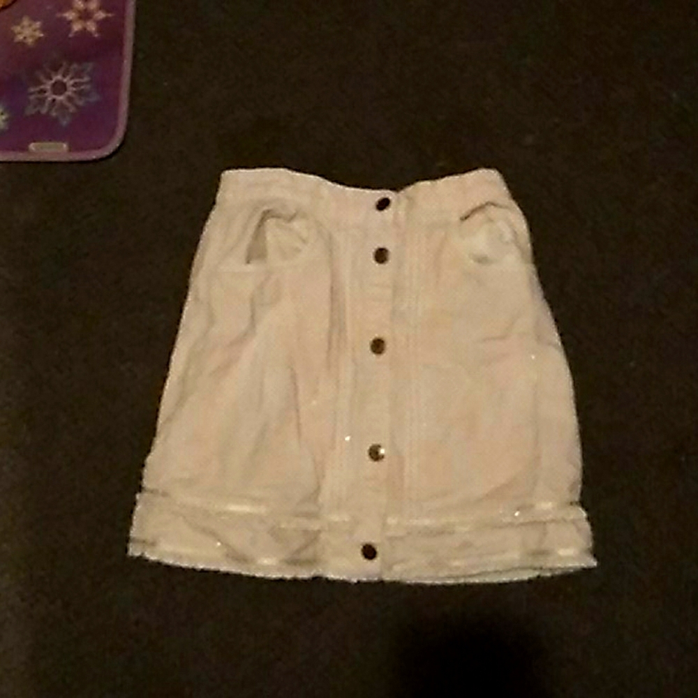 I'm selling a  glittery skirt